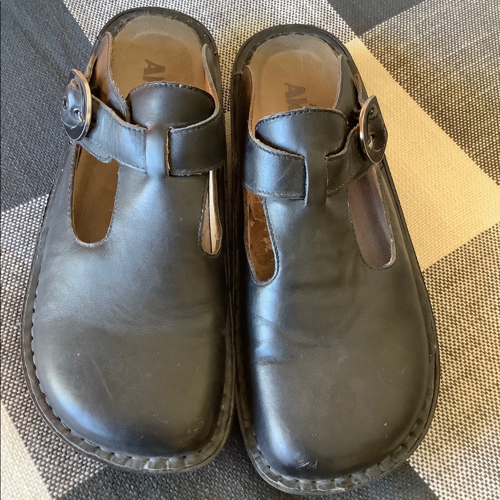 Alegria ALG-601 Napa Black Leather Open Back Clog